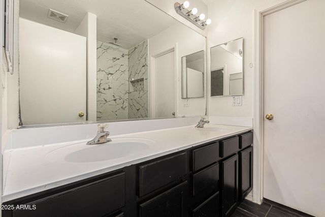 15661 N 29TH Street, Phoenix, AZ 85032