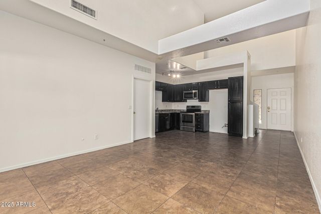 15661 N 29TH Street, Phoenix, AZ 85032