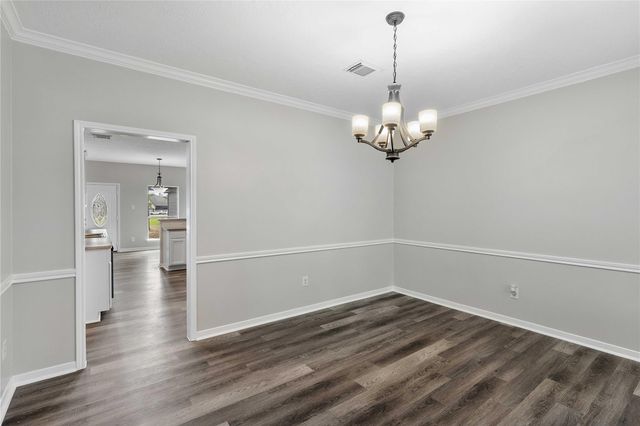 5214 Sleepy Creek, Cove, TX 77523