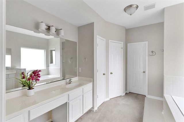 5214 Sleepy Creek, Cove, TX 77523