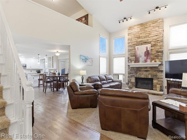 1755 Burrus Road, Ortonville, MI 48462