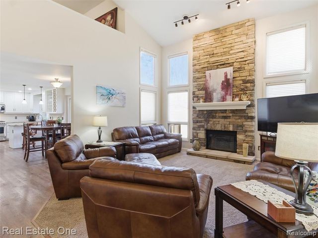 1755 Burrus Road, Ortonville, MI 48462