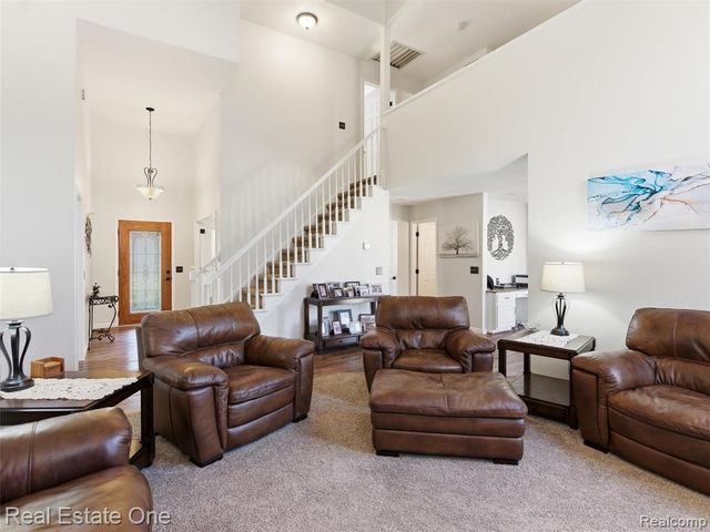 1755 Burrus Road, Ortonville, MI 48462