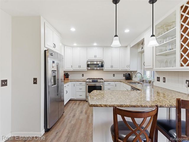 1755 Burrus Road, Ortonville, MI 48462