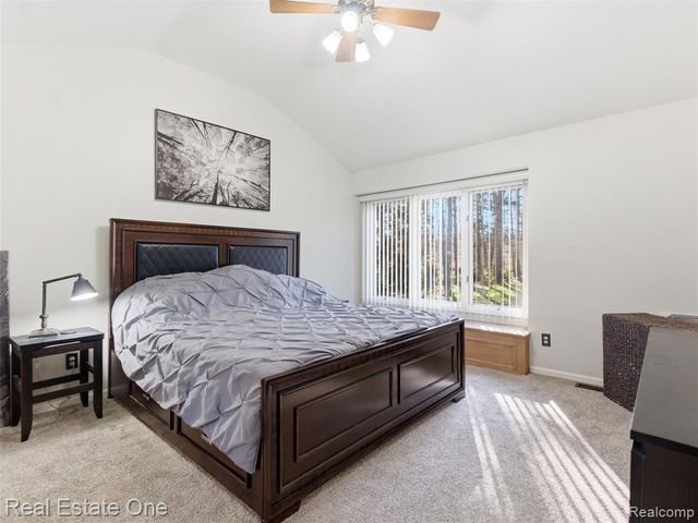 1755 Burrus Road, Ortonville, MI 48462