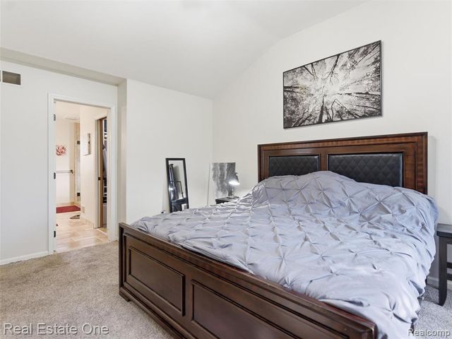 1755 Burrus Road, Ortonville, MI 48462