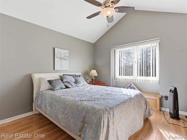 1755 Burrus Road, Ortonville, MI 48462