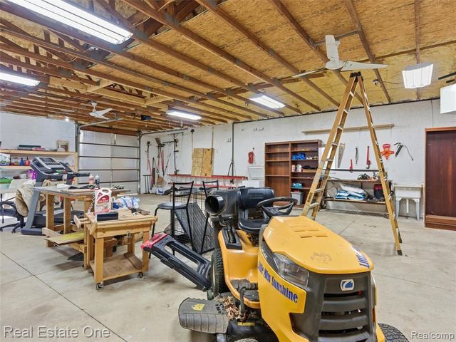 1755 Burrus Road, Ortonville, MI 48462