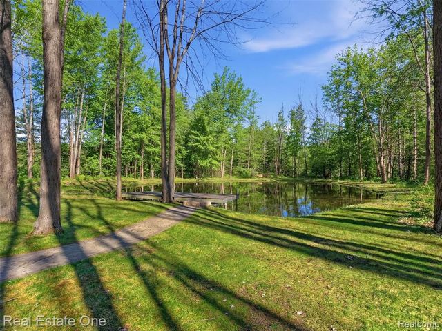 1755 Burrus Road, Ortonville, MI 48462