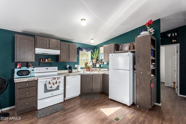 27324 N Ellbe Lane, Queen Creek, AZ 85144