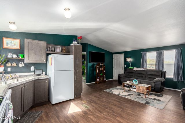 27324 N Ellbe Lane, Queen Creek, AZ 85144