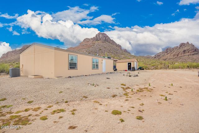 27324 N Ellbe Lane, Queen Creek, AZ 85144