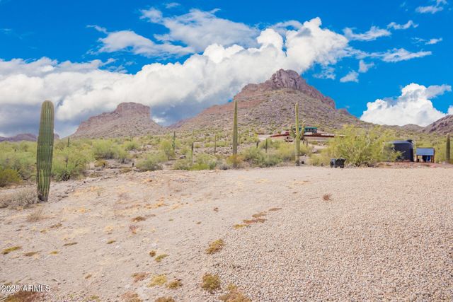 27324 N Ellbe Lane, Queen Creek, AZ 85144