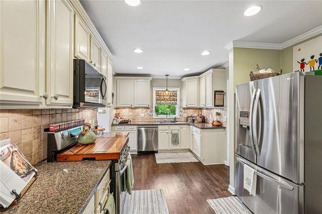 1631 Fearn Circle NE, Brookhaven, GA 30319