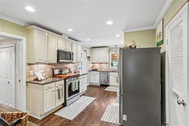 1631 Fearn Circle NE, Brookhaven, GA 30319