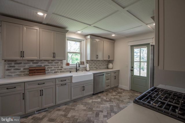 165 N 4TH ST, Souderton, PA 18964