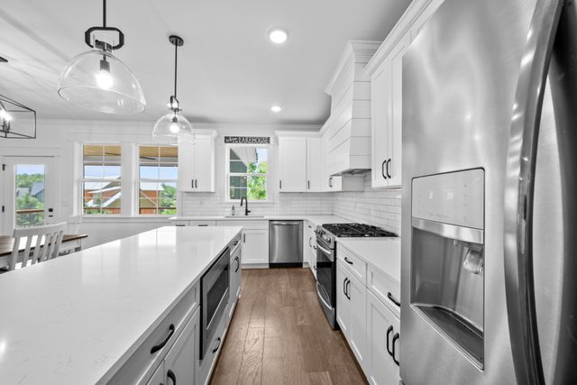 71 Fanning Bend Dr, Winchester, TN 37398