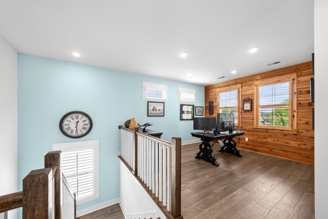 71 Fanning Bend Dr, Winchester, TN 37398