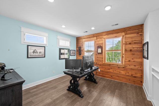 71 Fanning Bend Dr, Winchester, TN 37398