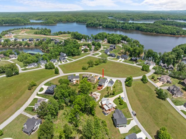 71 Fanning Bend Dr, Winchester, TN 37398