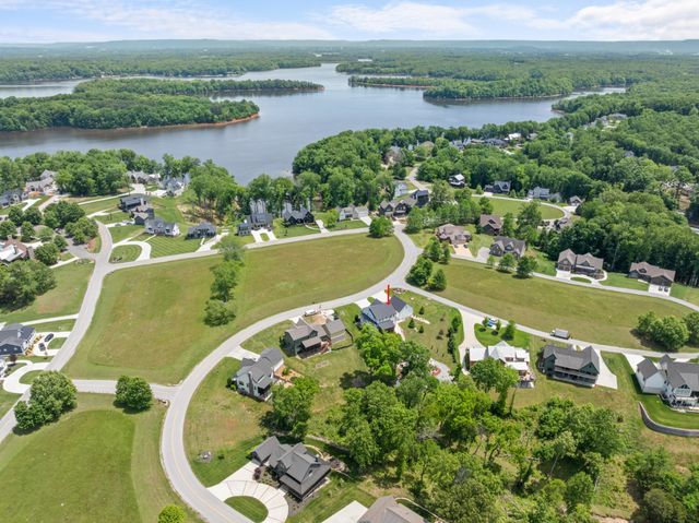 71 Fanning Bend Dr, Winchester, TN 37398