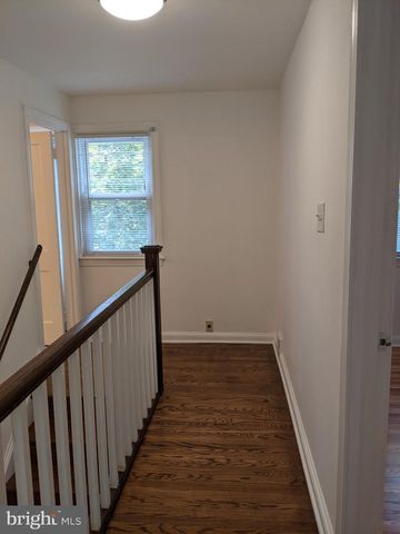 31 N CANNON DR, Wilmington, DE 19809