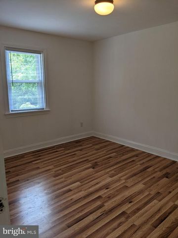 31 N CANNON DR, Wilmington, DE 19809