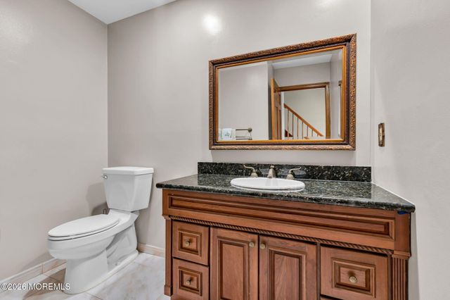 44 Bunker Hill Drive, Middletown, NJ 07748