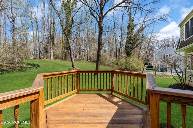 44 Bunker Hill Drive, Middletown, NJ 07748