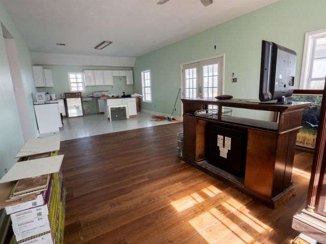 1045 Four Point Rd, Dulac, LA 70353