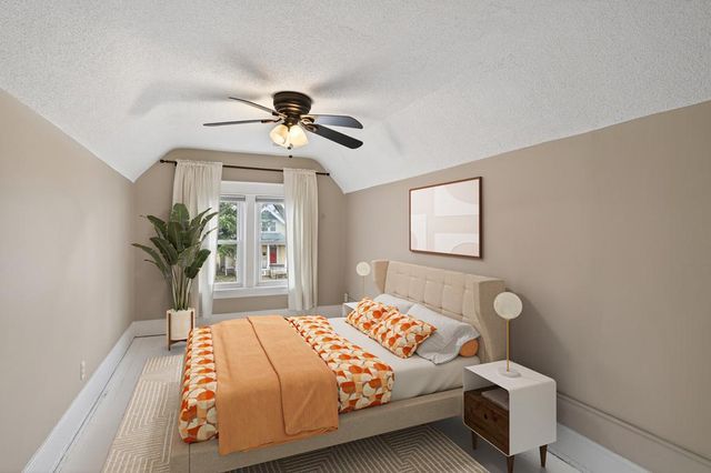 953 Carroll Avenue, Saint Paul, MN 55104