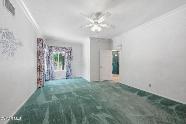 2085 Brookfield Drive, Thousand Oaks, CA 91362