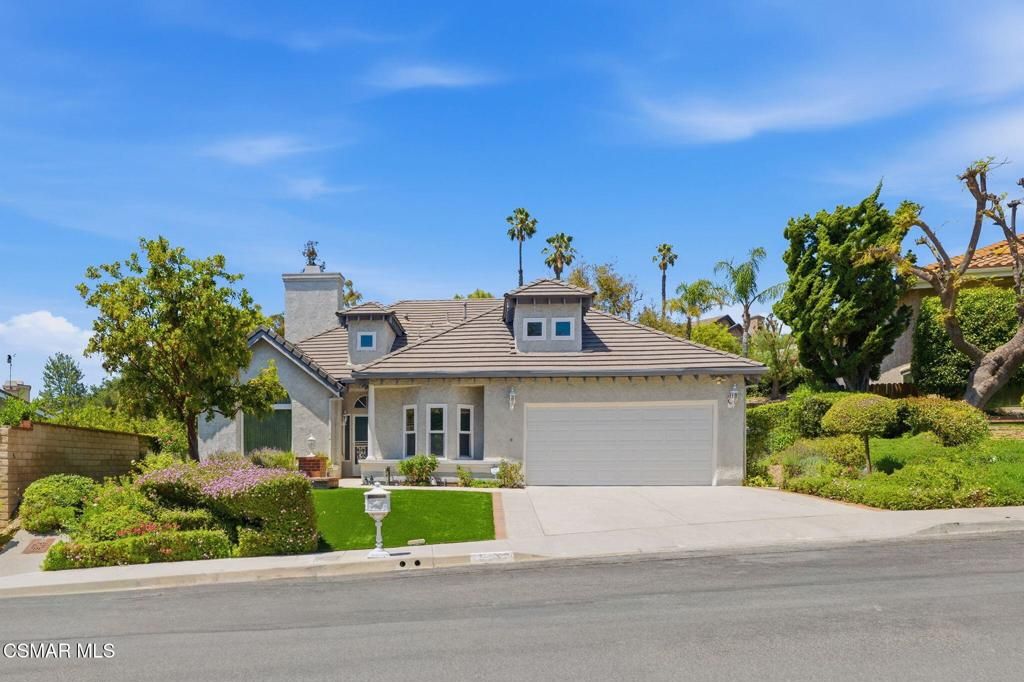 Image 1 of property listing at 2085 Brookfield Drive, Thousand Oaks, CA 91362
