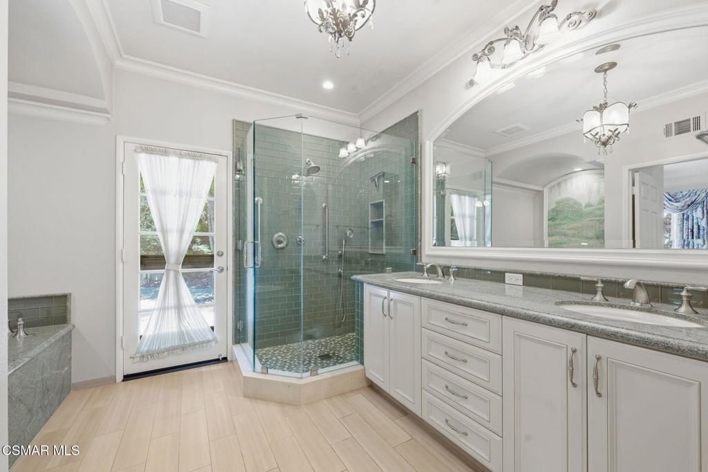 Image 29 of property listing at 2085 Brookfield Drive, Thousand Oaks, CA 91362