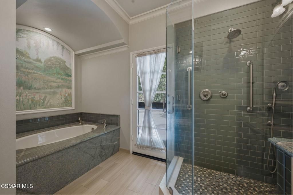 Image 31 of property listing at 2085 Brookfield Drive, Thousand Oaks, CA 91362