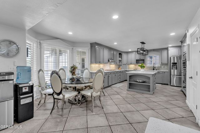 12641 SUN COVE Avenue, El Paso, TX 79938