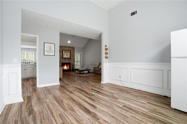 727 Eight Point Court, Suwanee, GA 30024