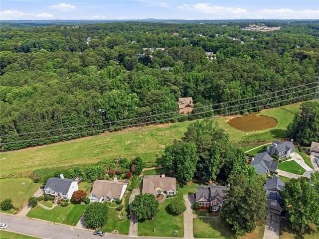 727 Eight Point Court, Suwanee, GA 30024