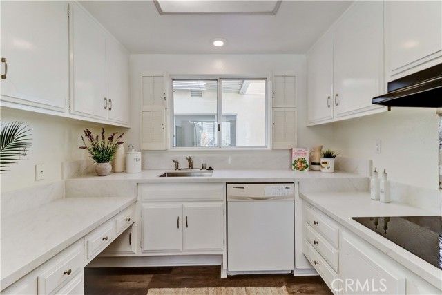 2306 Via Puerta A, Laguna Woods, CA 92637