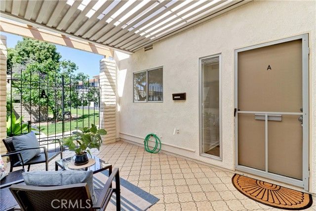 2306 Via Puerta A, Laguna Woods, CA 92637