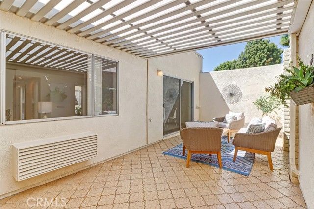 2306 Via Puerta A, Laguna Woods, CA 92637