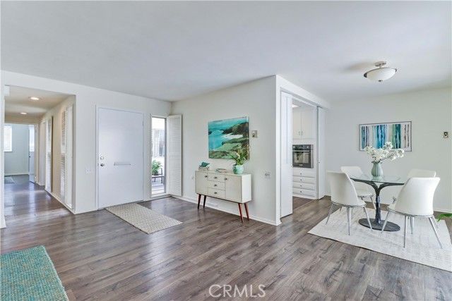 2306 Via Puerta A, Laguna Woods, CA 92637