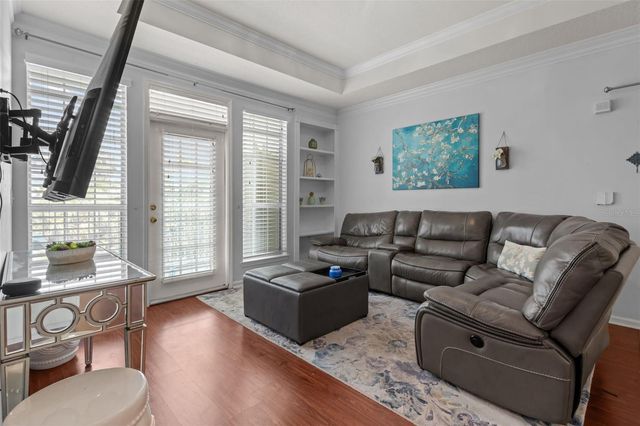 3302 BAY CLUB CIRCLE 3202, Tampa, FL 33607