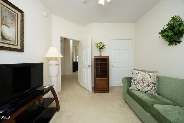 914 Cinnamon Drive, Durham, NC 27713