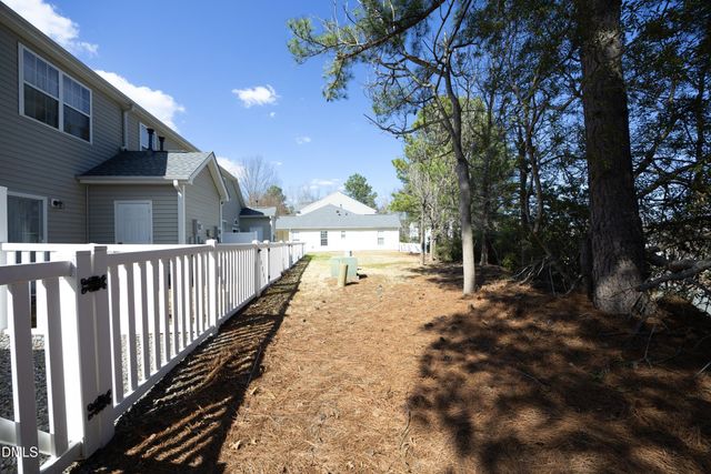 914 Cinnamon Drive, Durham, NC 27713