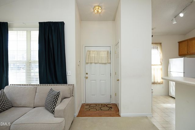 914 Cinnamon Drive, Durham, NC 27713