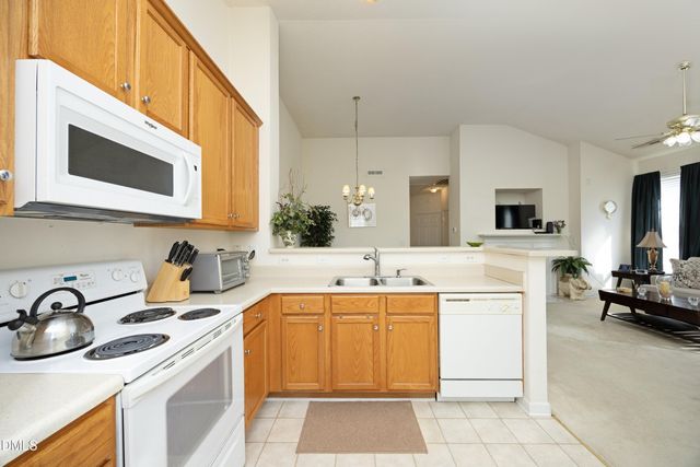 914 Cinnamon Drive, Durham, NC 27713