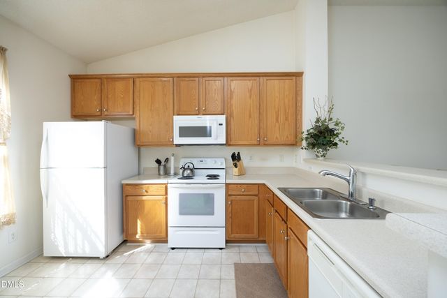 914 Cinnamon Drive, Durham, NC 27713