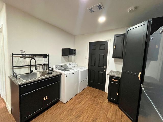 217 Adrian Drive, Fort Worth, TX 76107