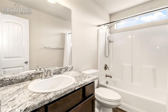 5913 Harper Lane, Pueblo, CO 81008